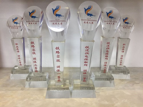 石家莊東華鐵路學(xué)校上大專需要考試嗎？