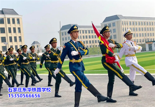 石家莊東華鐵路學(xué)校管的嚴(yán)嗎？可以隨便出入學(xué)校嗎？